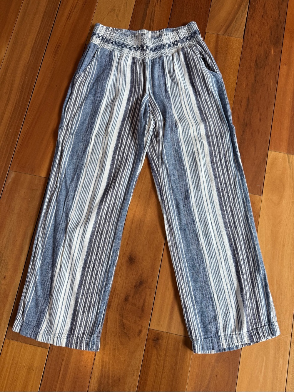 Maurices Blue/White linen blend flowy striped pants